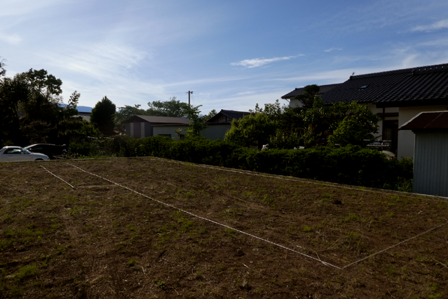 地縄張りが施された敷地